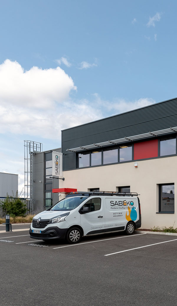 plombier LYON 69 : une entreprise plomberie certifiée Qualibat RGE et expérimentée, un plombier-chauffagiste sérieux dans le Rhône