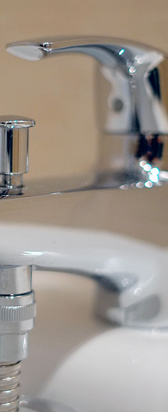 Pose d'un mitigeur de baignoire en remplacement d'un robinet vétuste