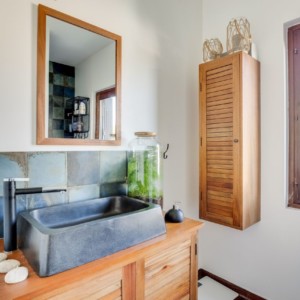 Rénovation de la salle de bain dans un style chic